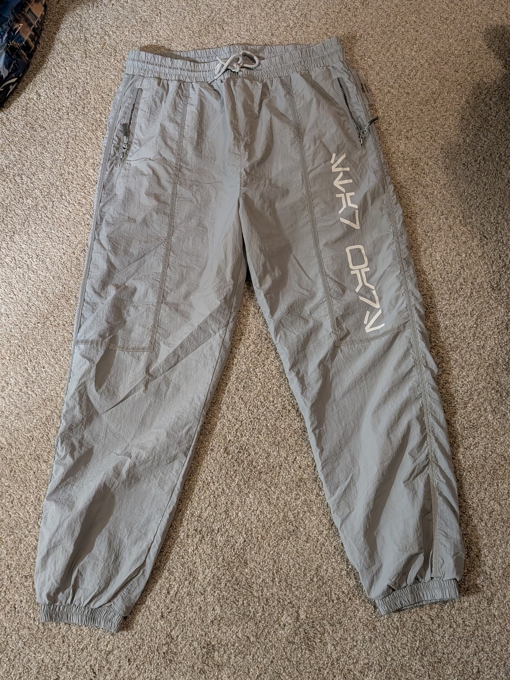 Star Wars Her Universe Light Gray Jogger Pants